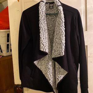 Avia Women's long Sleeve Sweater coat Poncho Shawl Size Large Color Blk gray